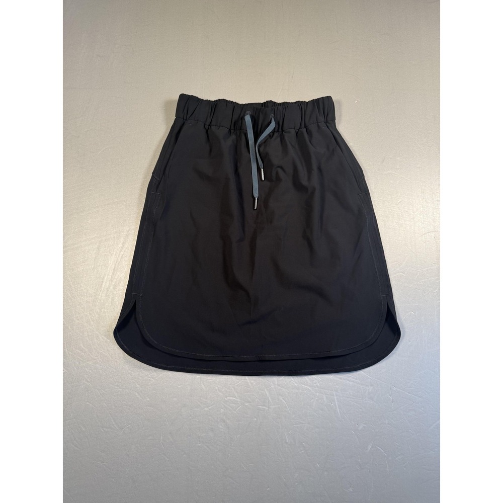 Lululemon Skirt Womens 4 Black Lightweight‎ Drawstring Athletic Casual Pockets